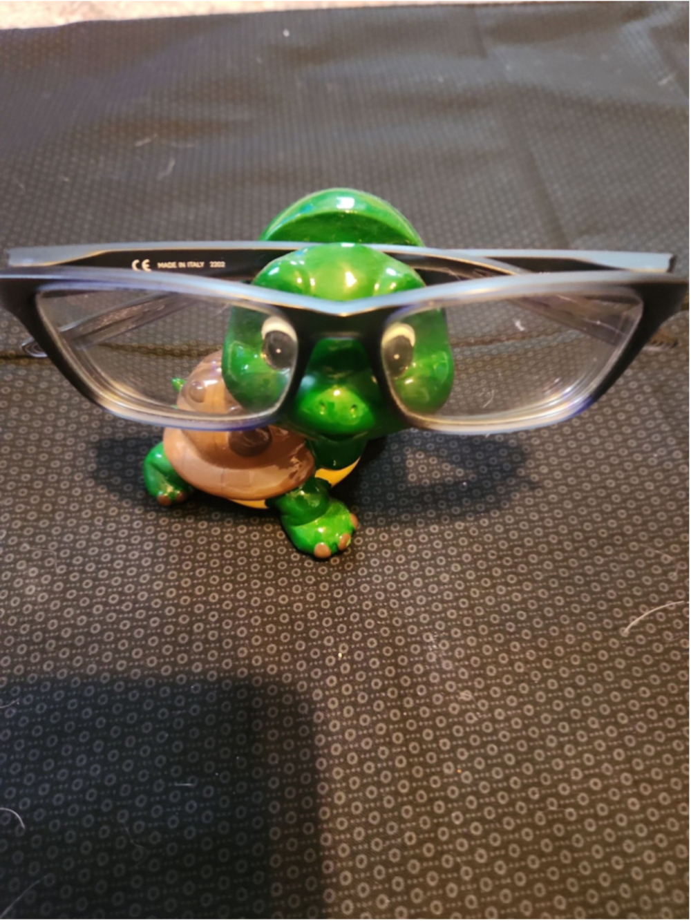 Cute Green Turtle Eyeglasses Holder Stand Desk Glasses Display -glasses not incl